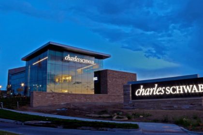 Wall Street Giant Charles Schwab Makes Major Crypto Move Beyond Bitcoin and Ethereum